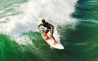 南宫28-摩纳哥主场力克南部军团，延续赛季不败金身